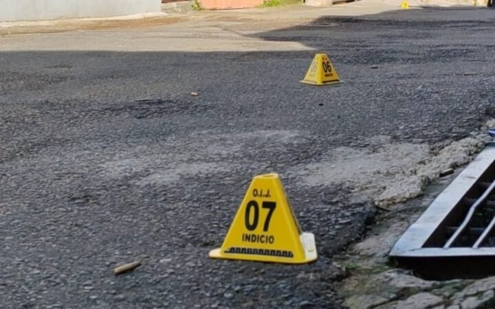 Dos mujeres murieron tras una balacera registrada en Desamparados